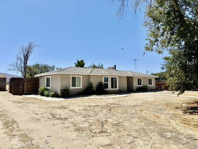 11132 Avenue R6
