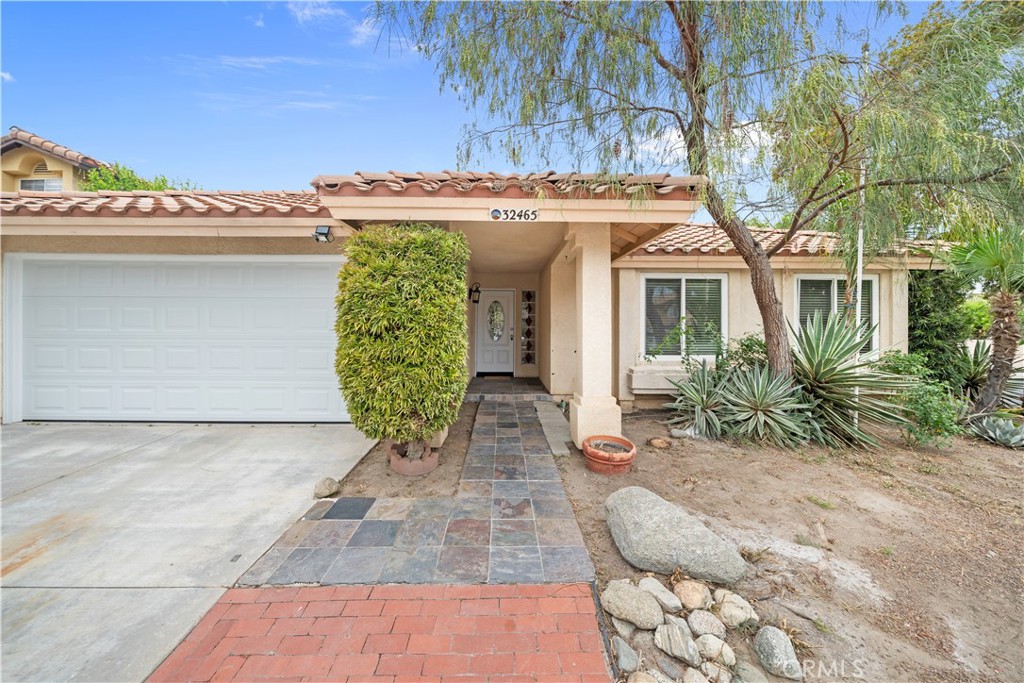 32465 Beechwood Lane