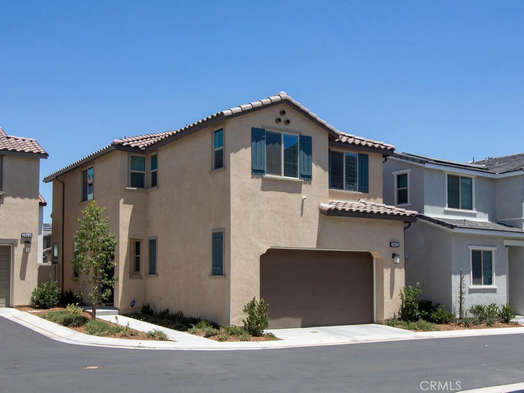 29425 Bovenzi Way