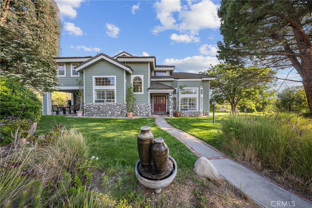 36350 Calle Poco