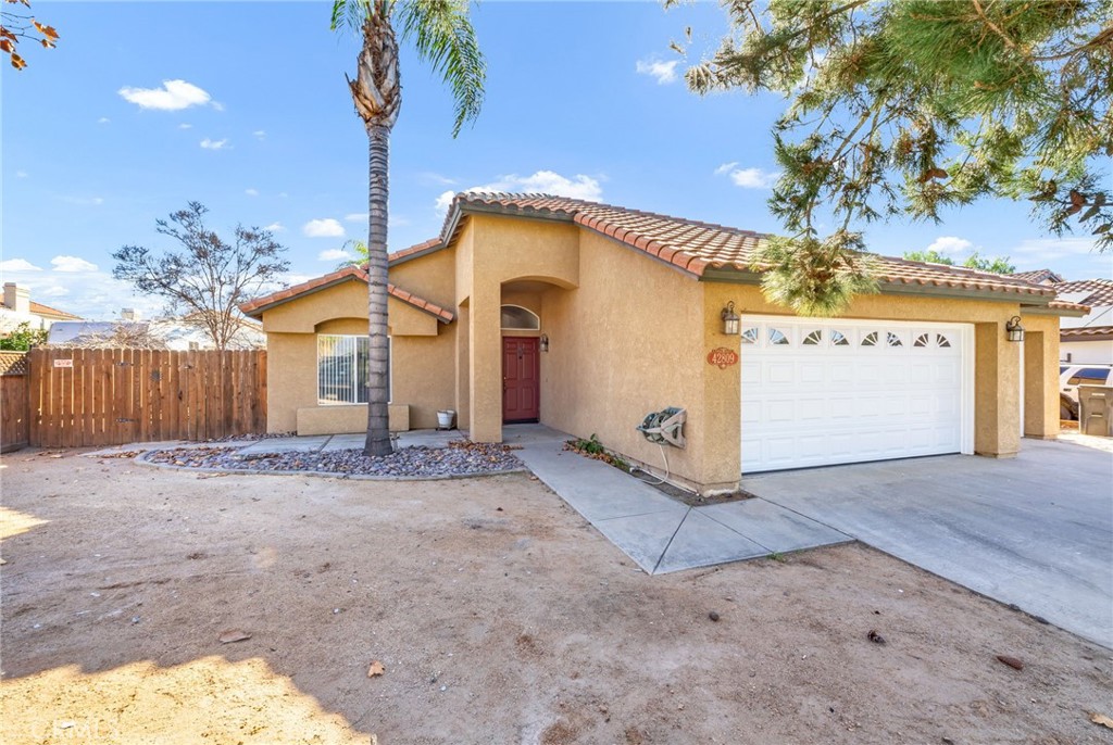 42809 Acacia