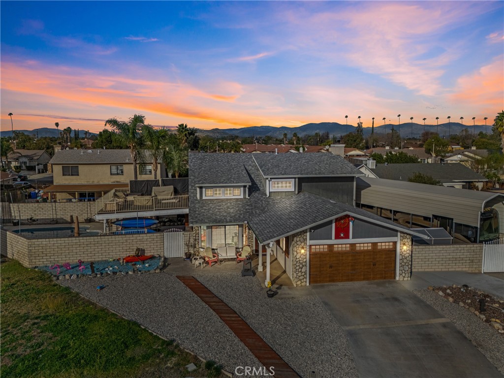 869 Fillmore Court