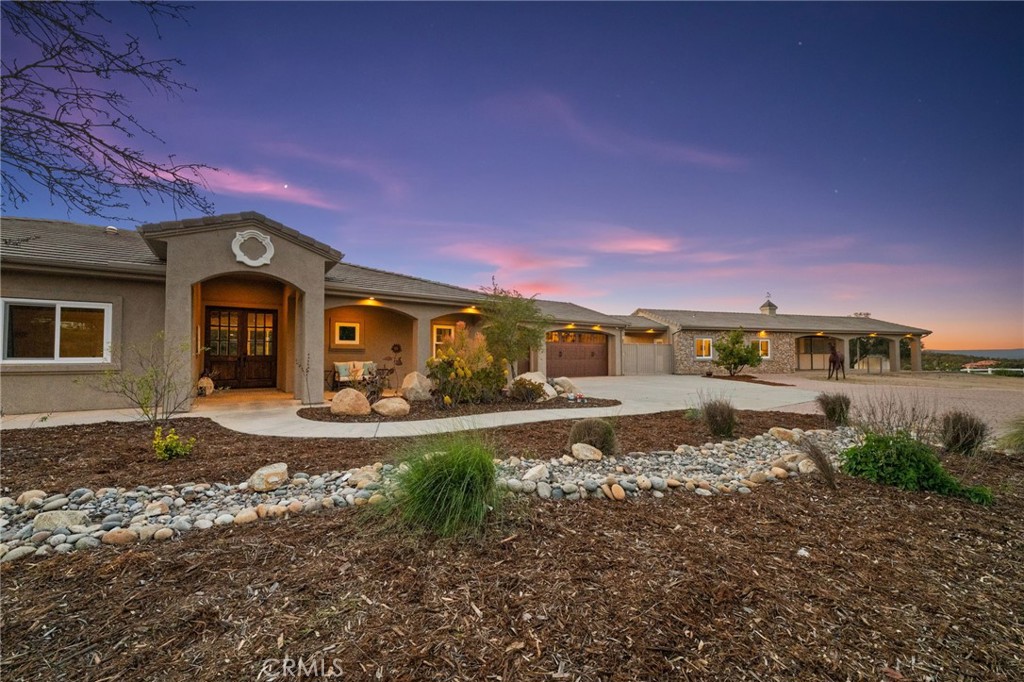 37527 La Encina Circle
