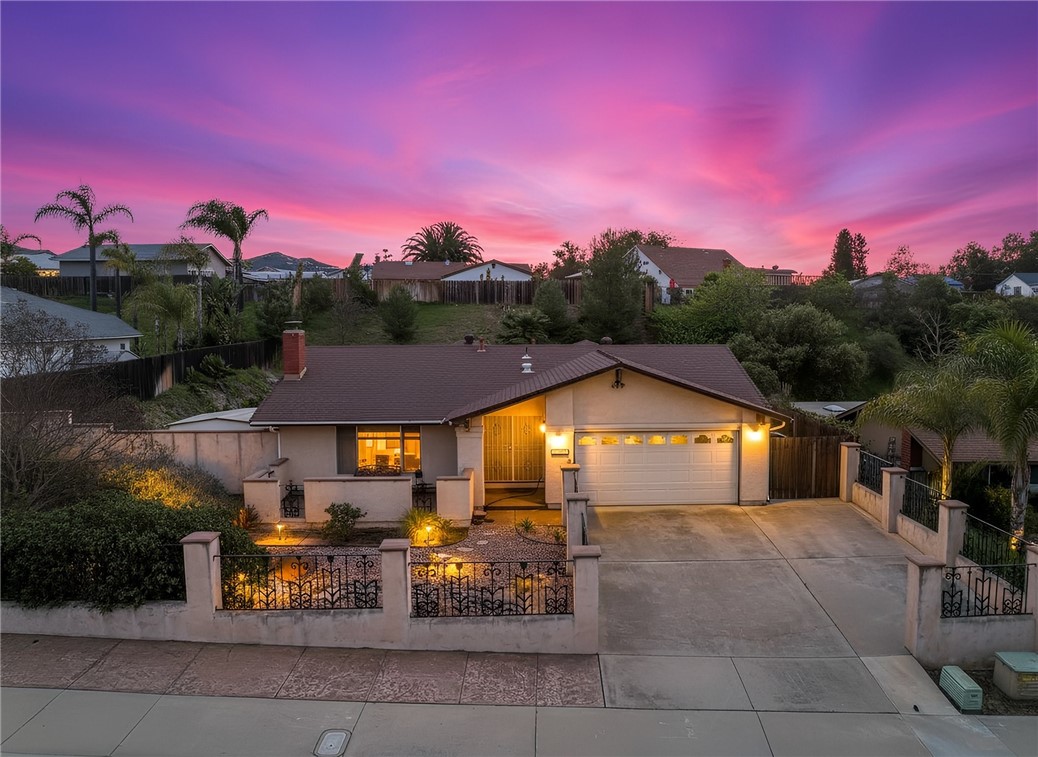 8423 Melrose Lane