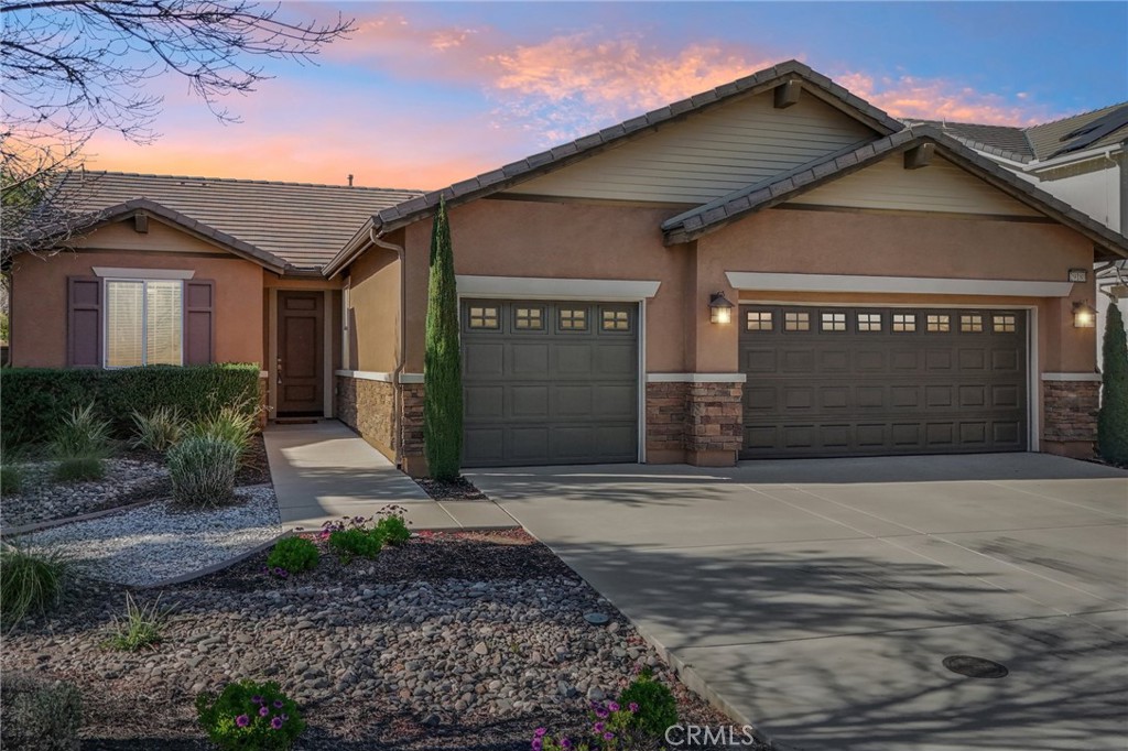 29180 Abelia Glen