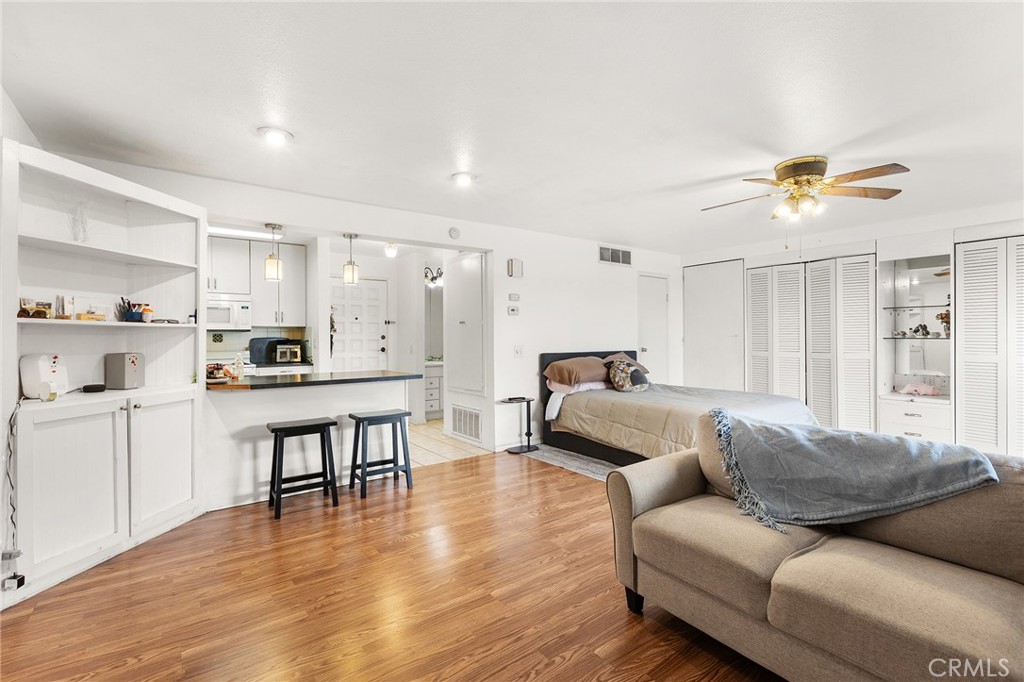 28661 Via Las Flores