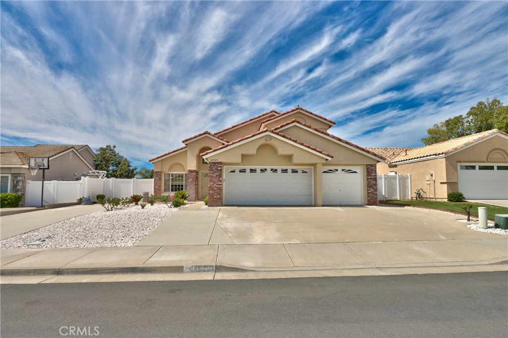 44929 Camino Alamosa