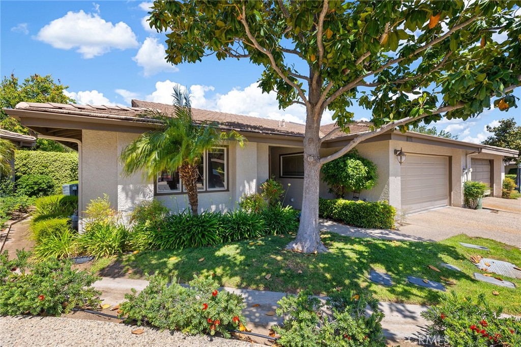 38335 Oaktree