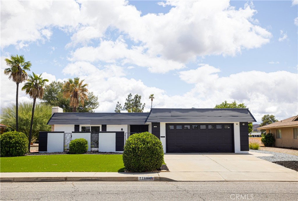 27800 Grosse Point