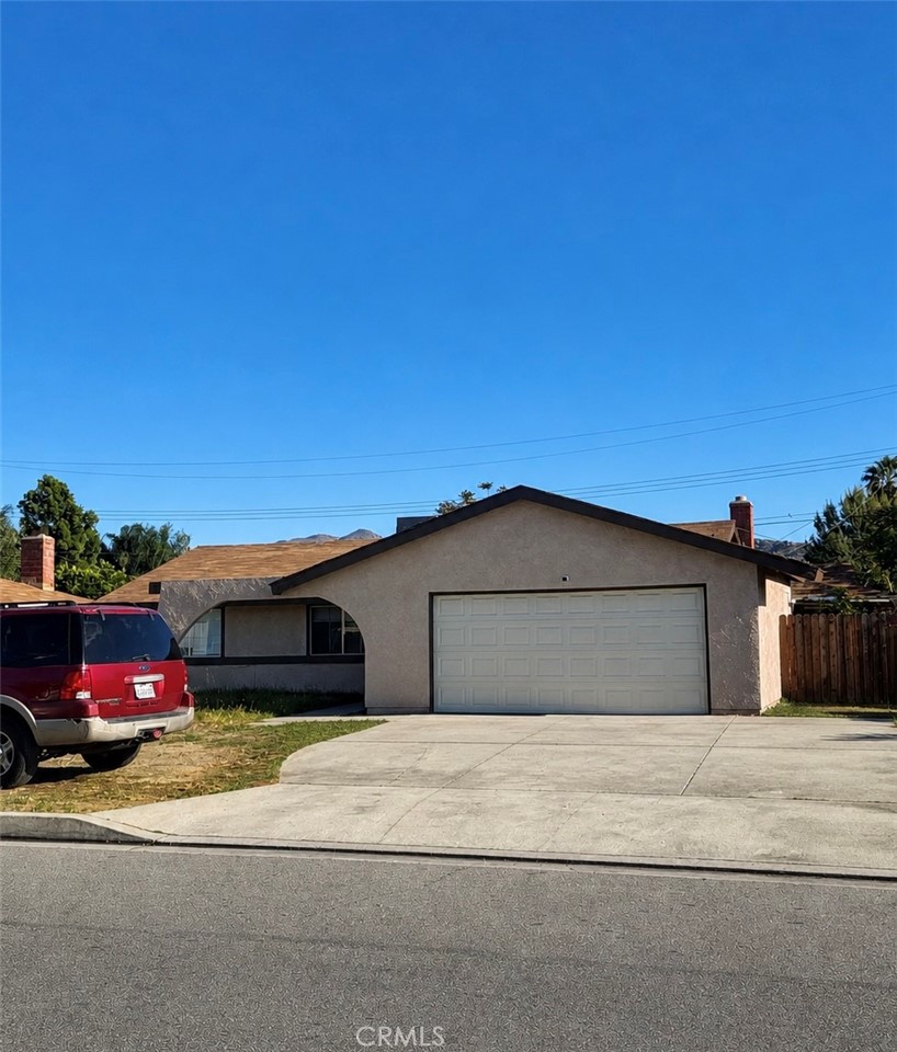 40557 Mayberry Avenue