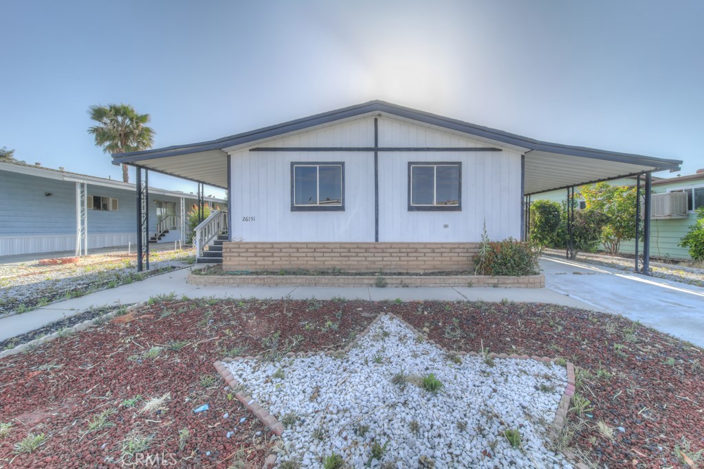 26151 Kentia Palm Drive