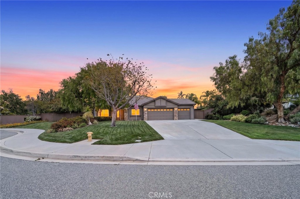 2020 Avocado Knoll Lane
