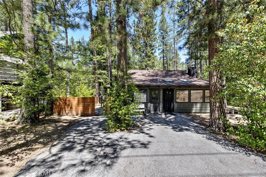 53570 Idyllbrook Drive