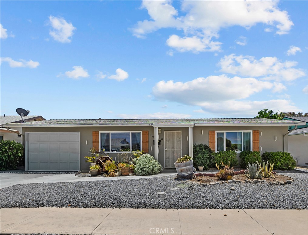 1601 Mayberry