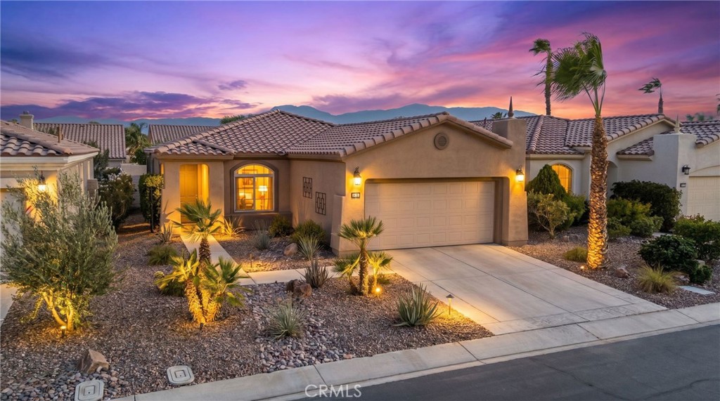 80189 Avenida Linda Vista