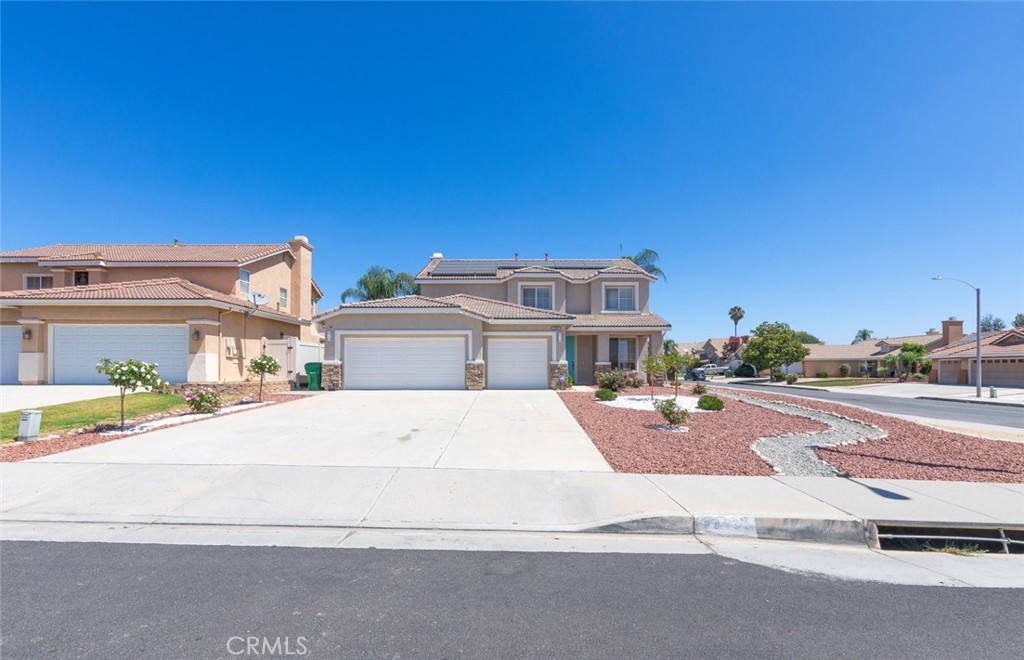 25460 Ridgemoor