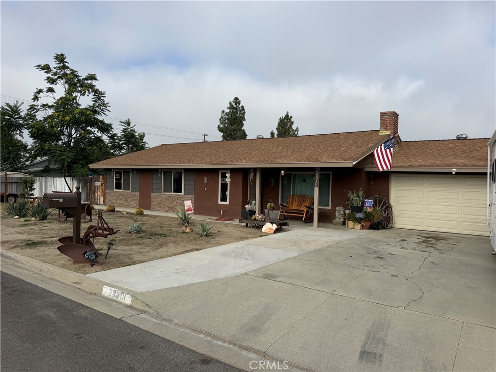 26201 Camas Drive