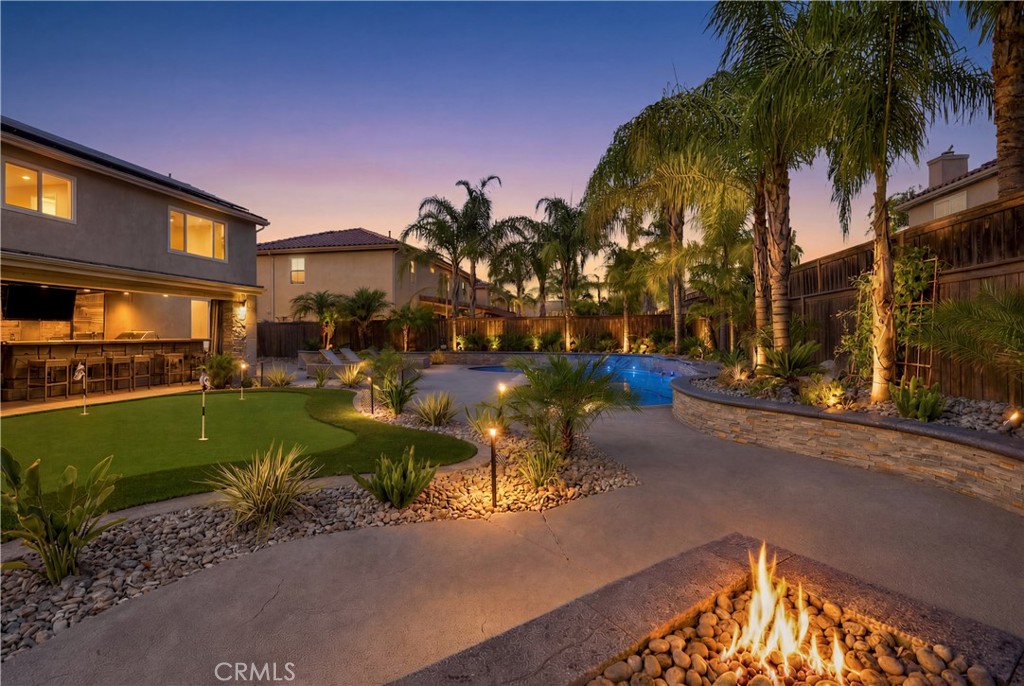 40212 Rosewood Street