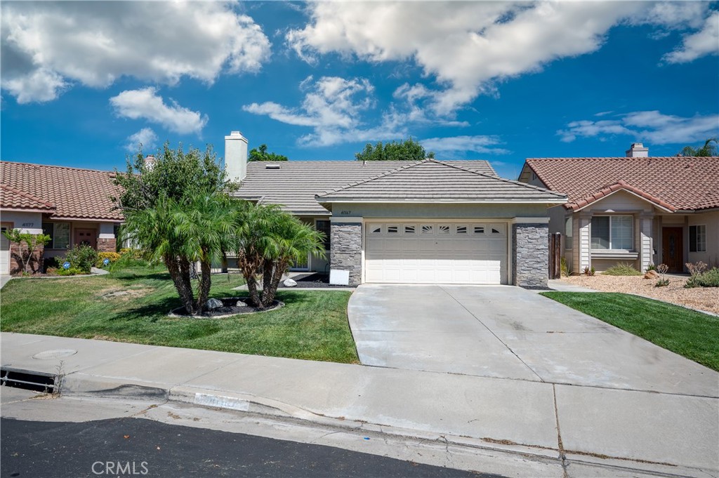 41167 Lorient Court