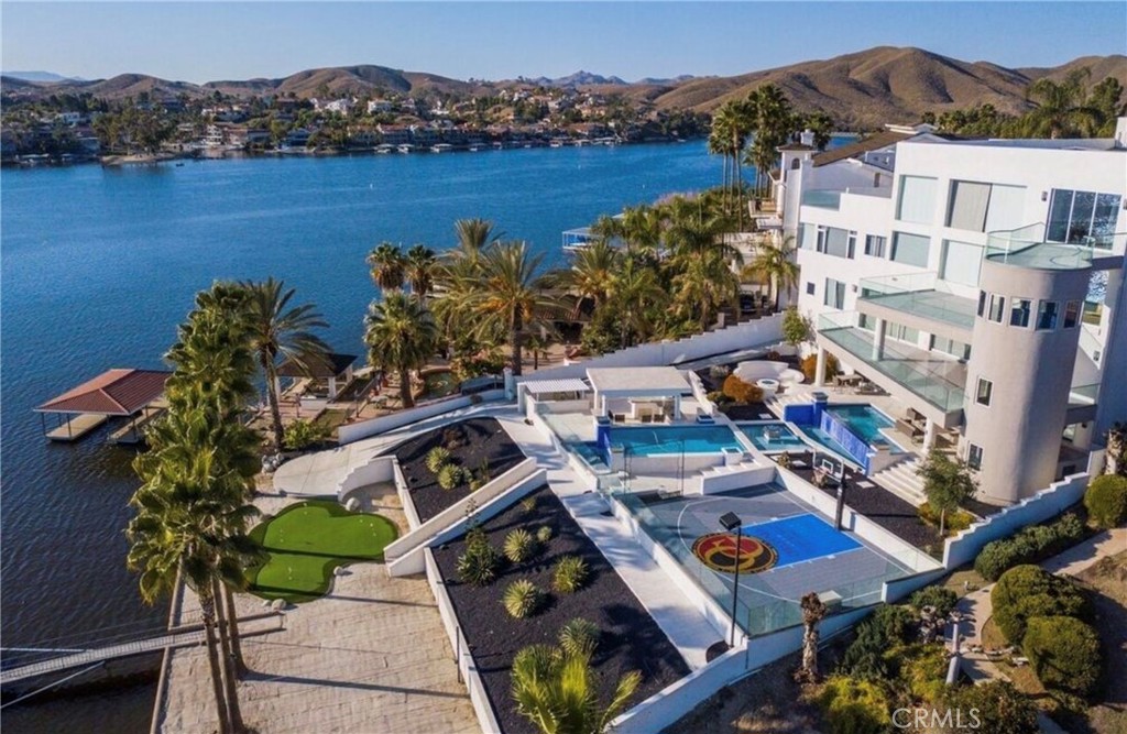 22250 San Joaquin Drive