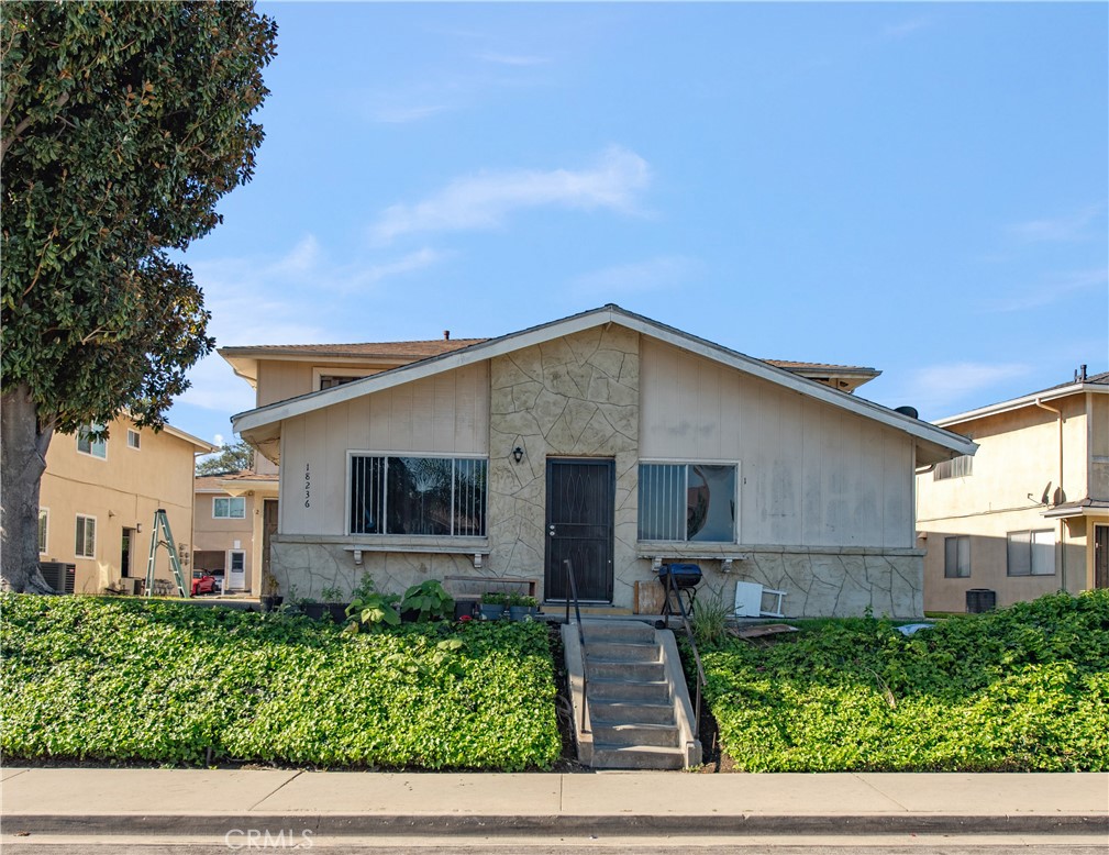 18236 Camino Bello