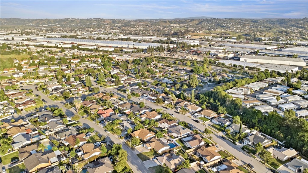 3119 Valley View