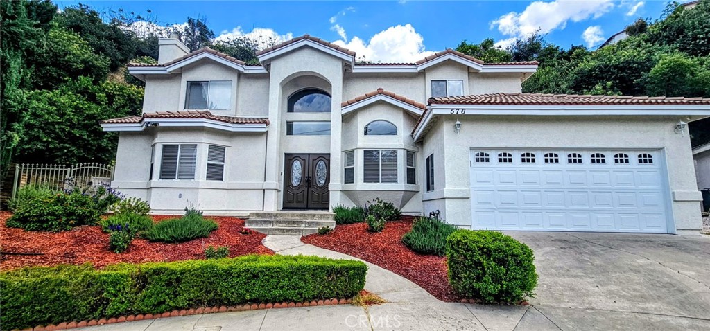 576 Tedford Way