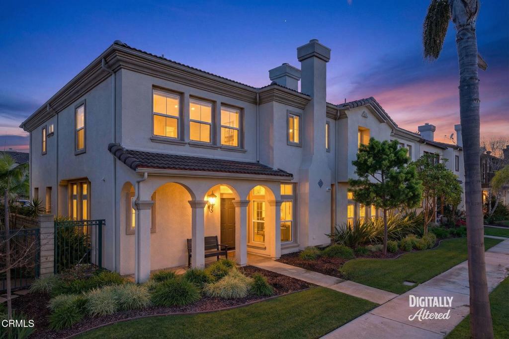 4320 Waterside Lane