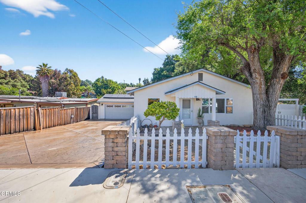 98 Mountain View Street