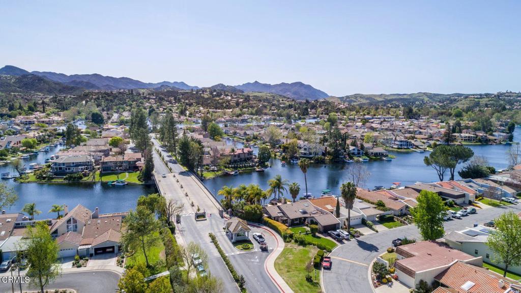4008 Mariner Circle