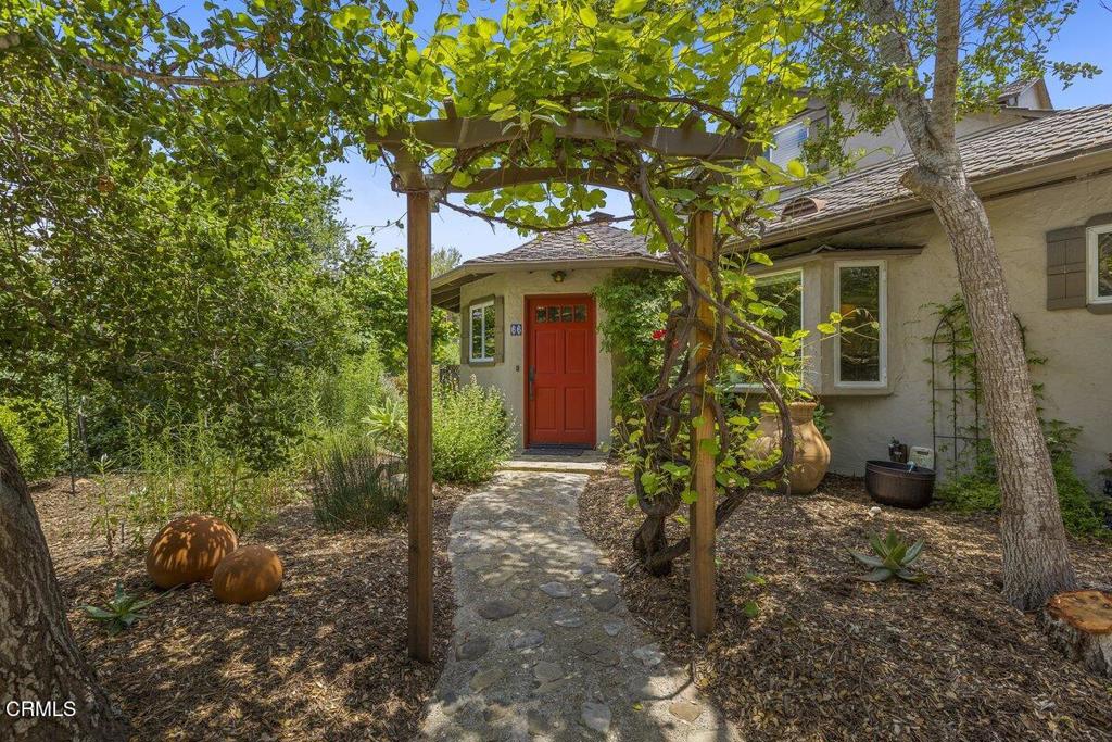 66 Taormina Lane