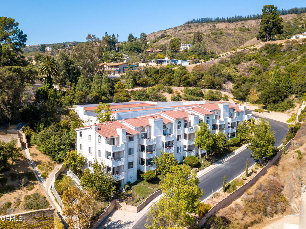 2713 Antonio Drive