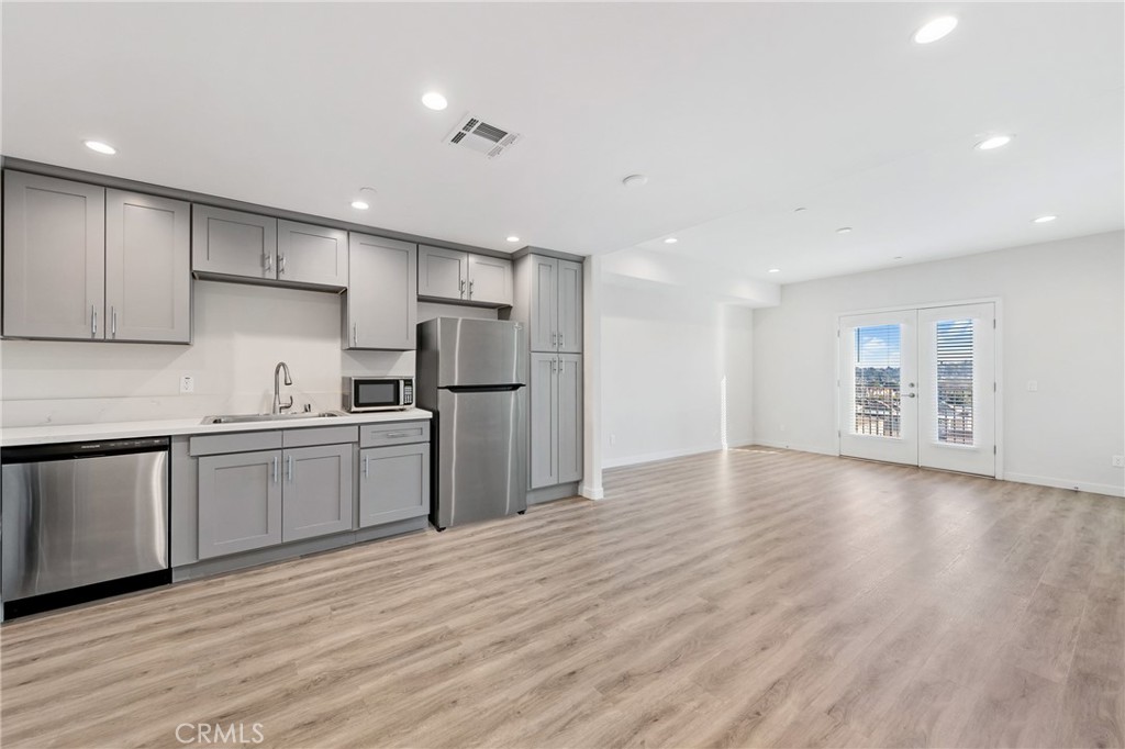 419 Chandler