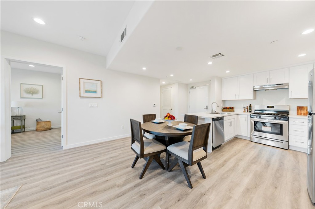 419 Chandler