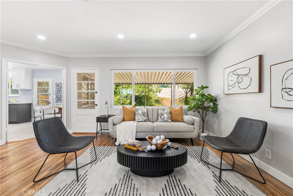 1816 Graylock