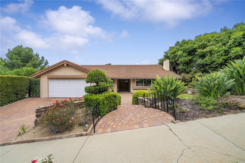 1628 Fox Glen Drive