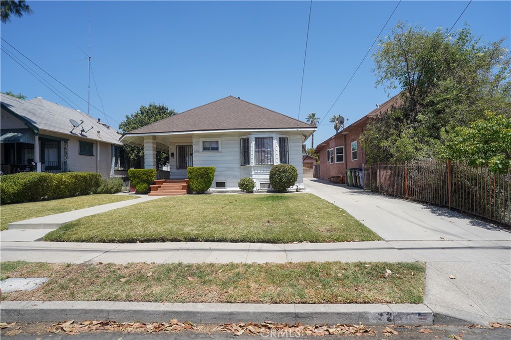 2236 Hancock Street