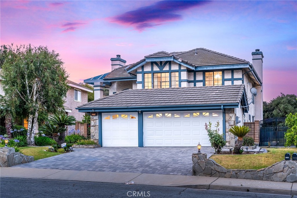 5468 Via de Mansion