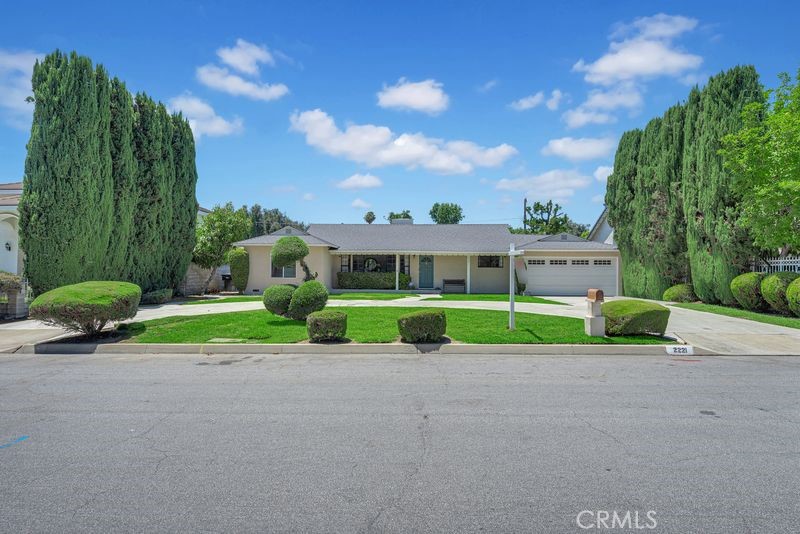 2221 4th Ave