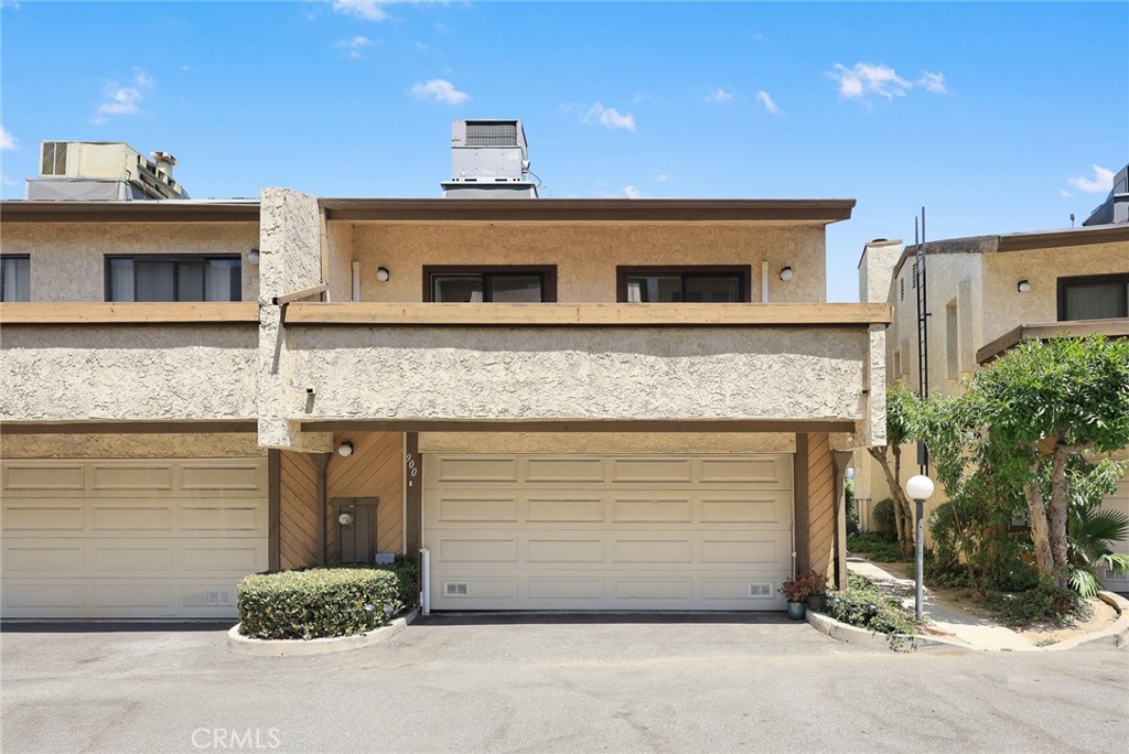 900 Mabel ave