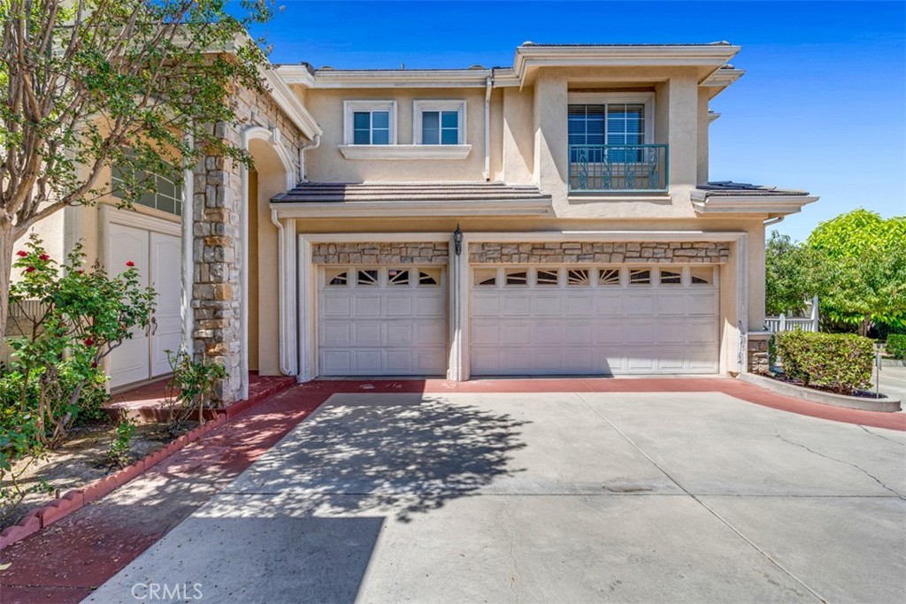 321 Alhambra Avenue