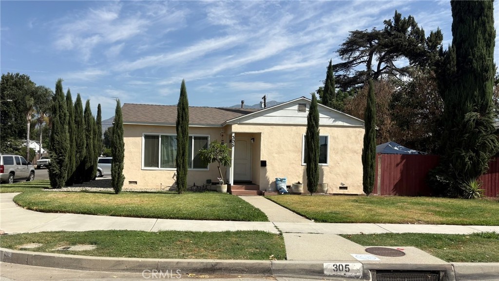 305 Camino Real