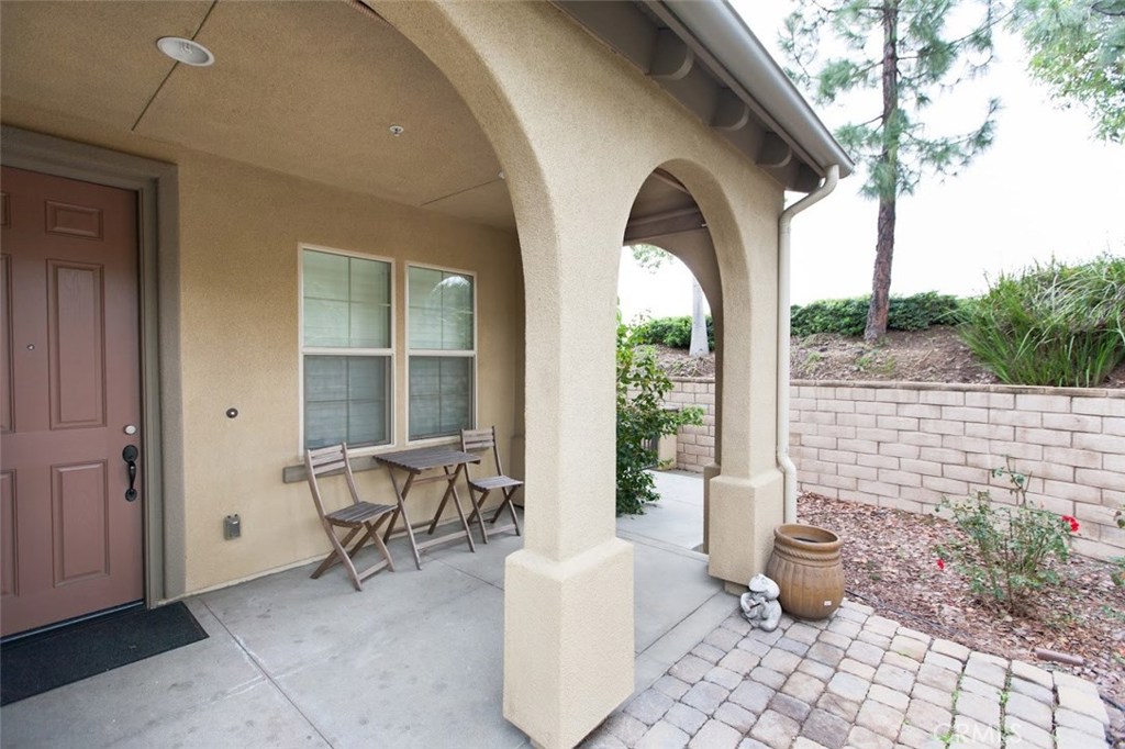 965 Sweetbriar Lane