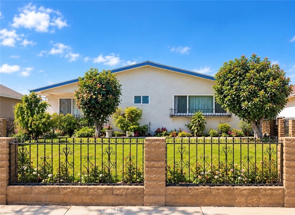 1127 Almansor Street