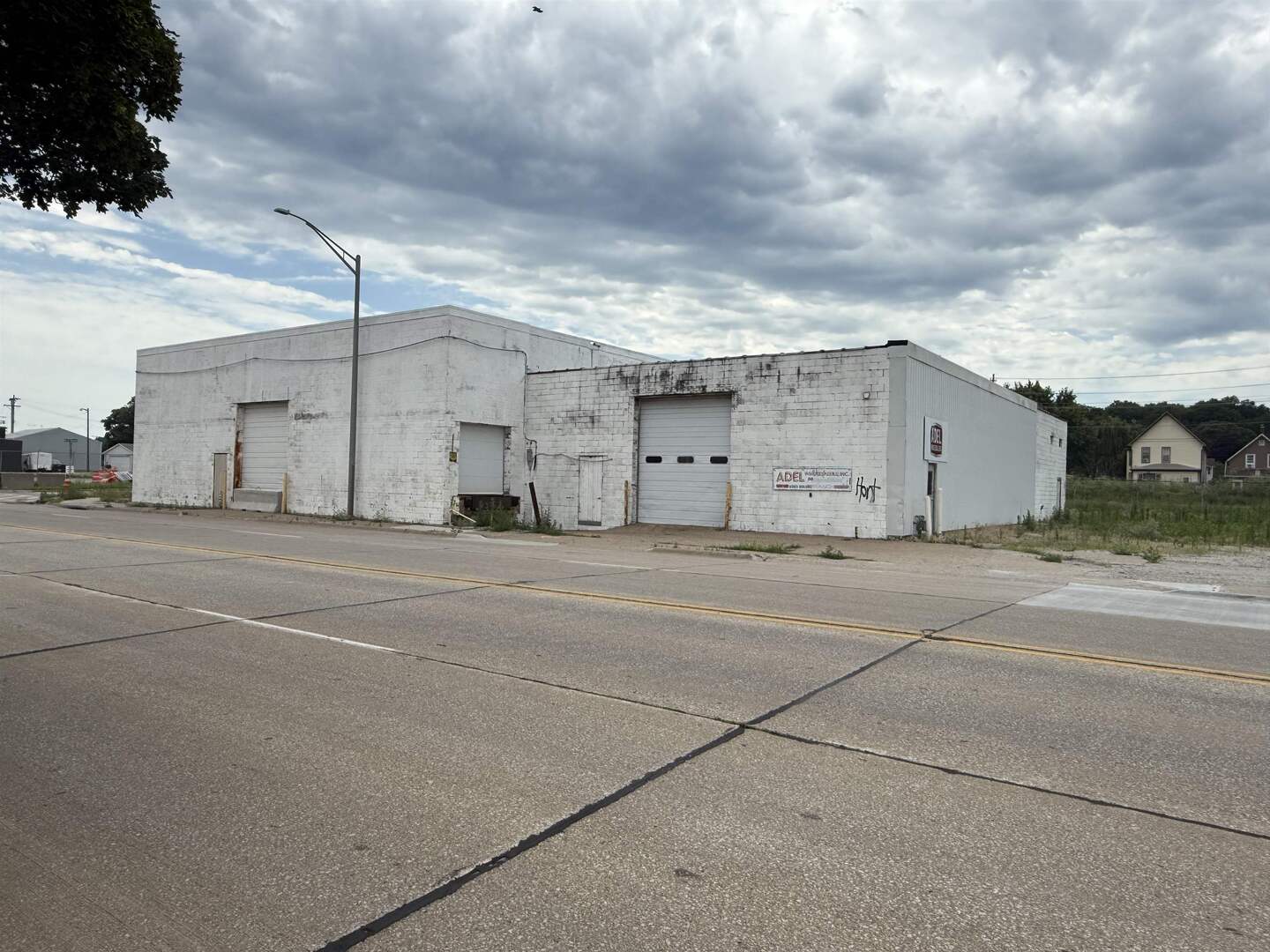 244 River Dr Drive