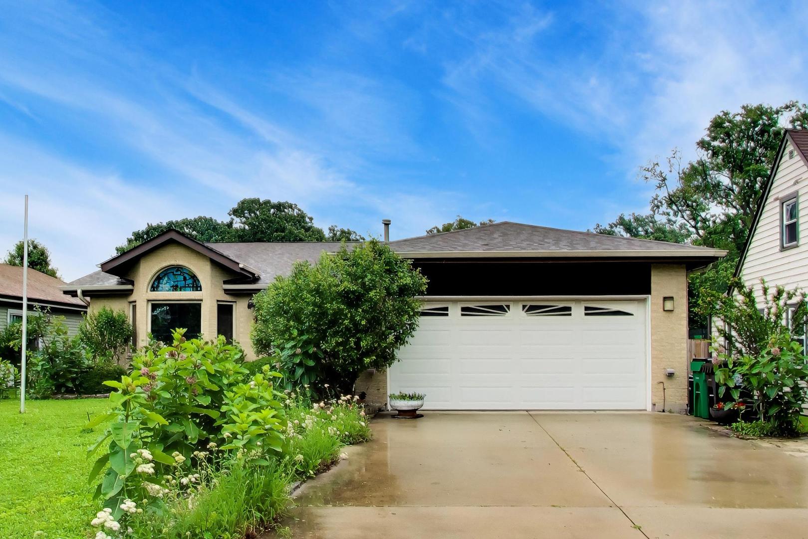 1233 Degener Avenue