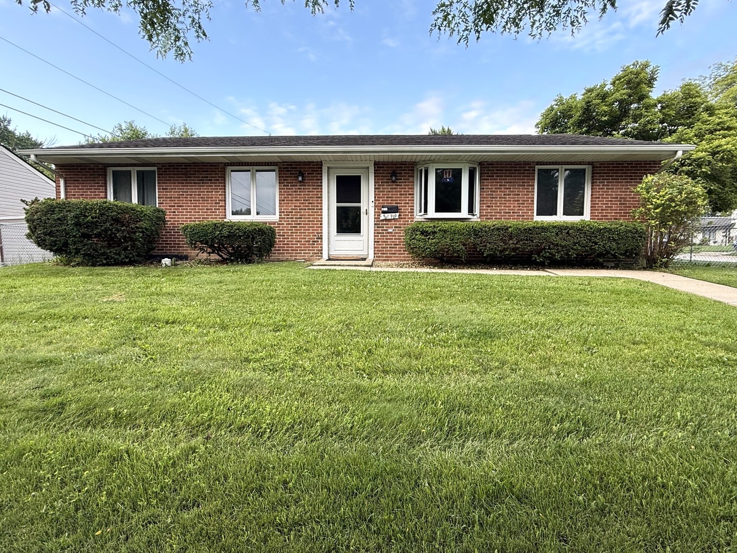 5199 Elmwood Road