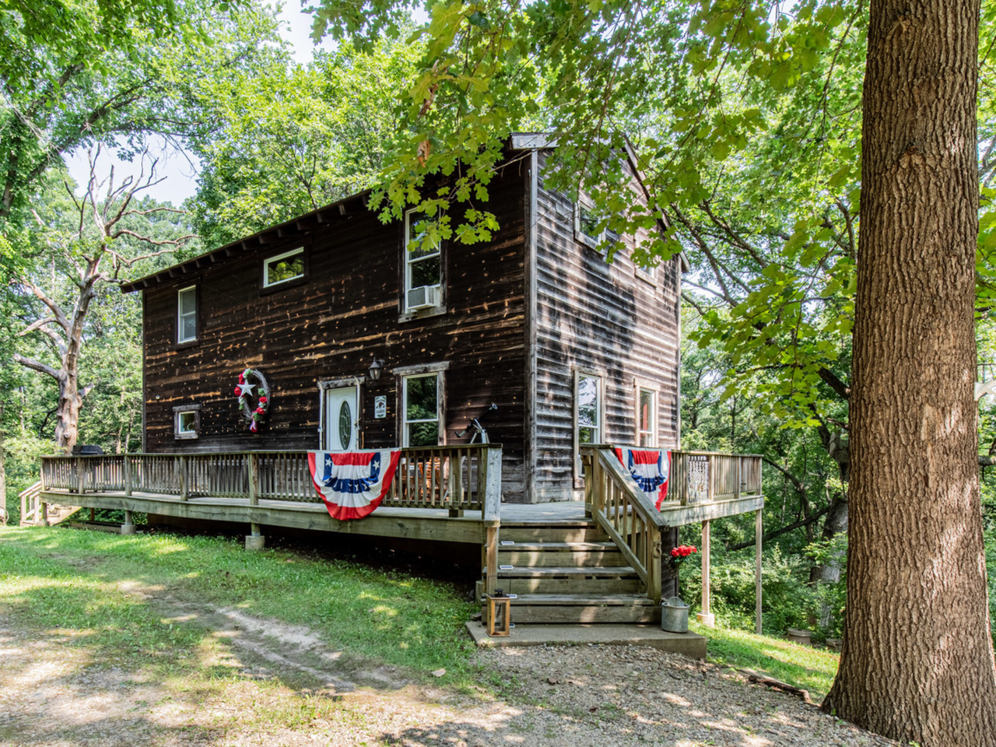 3 Poplar Court