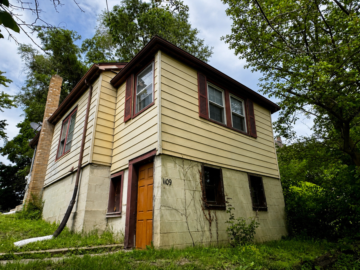 1109 4th Street