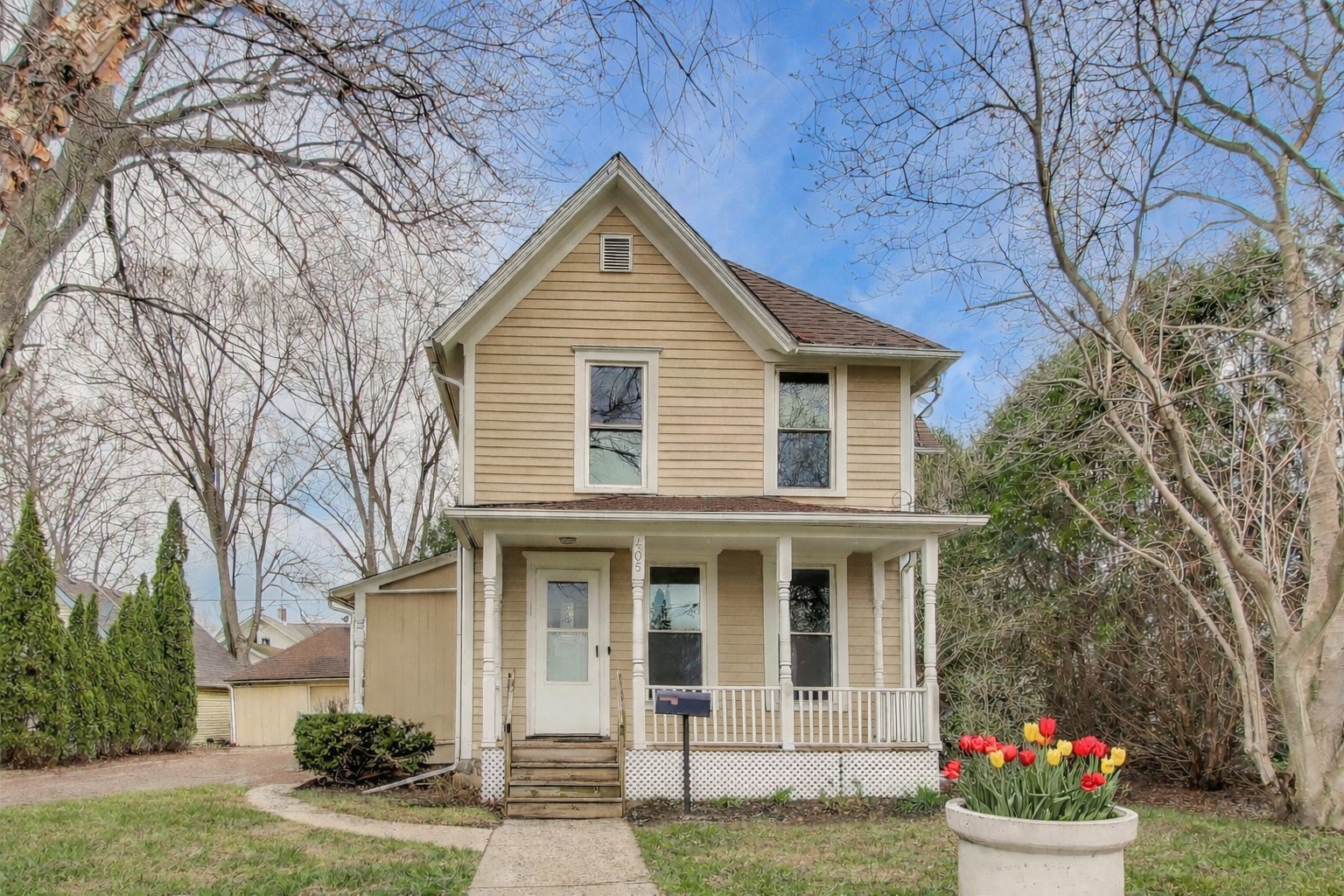 405 Brown Street